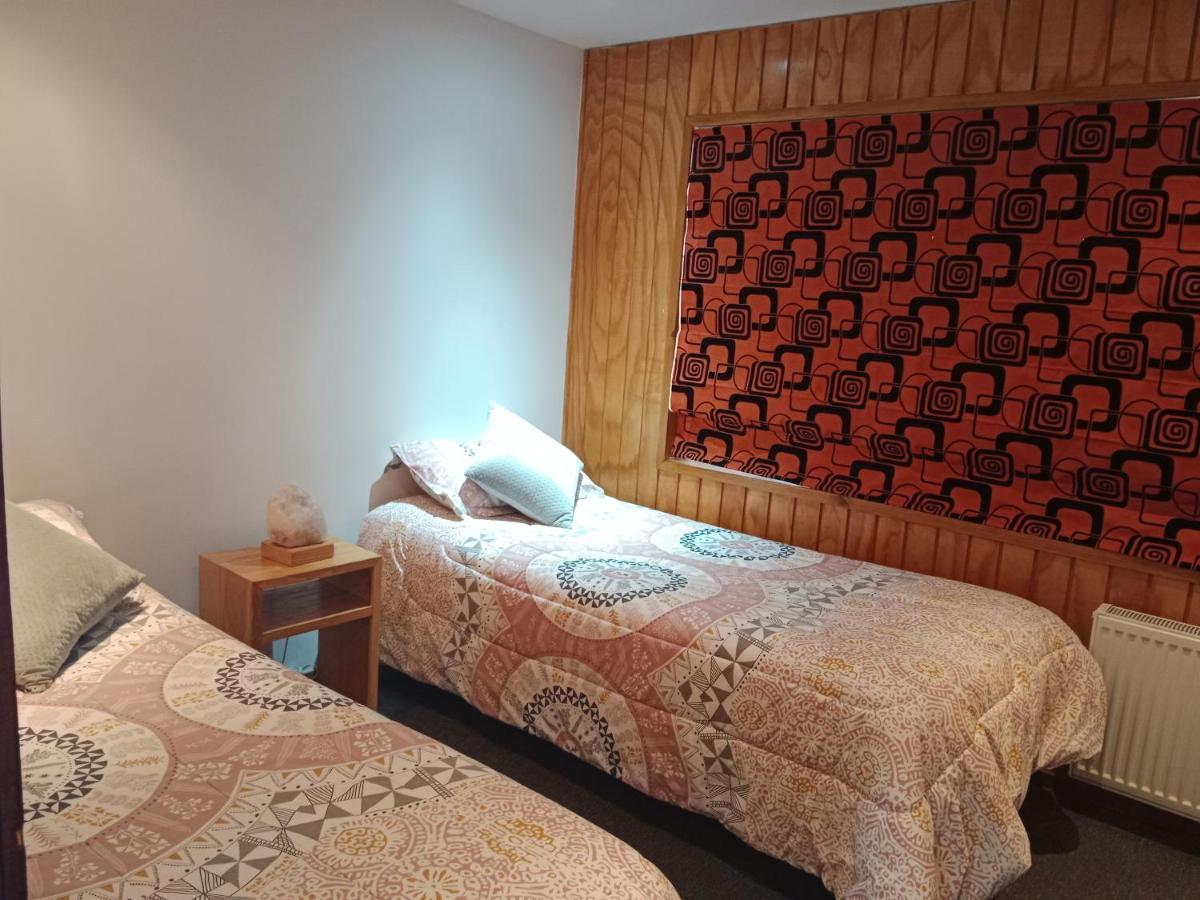 Almer Hostal プンタアレナス エクステリア 写真