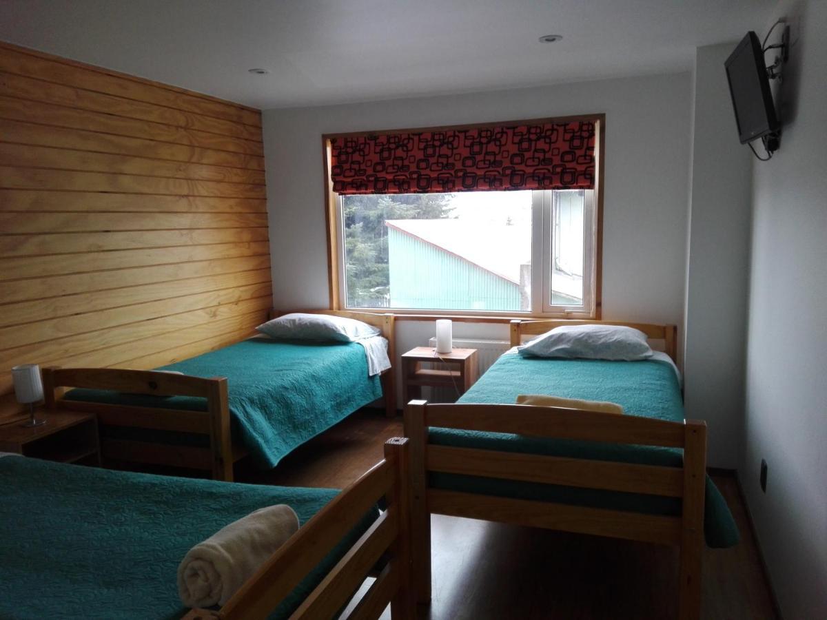 Almer Hostal プンタアレナス エクステリア 写真