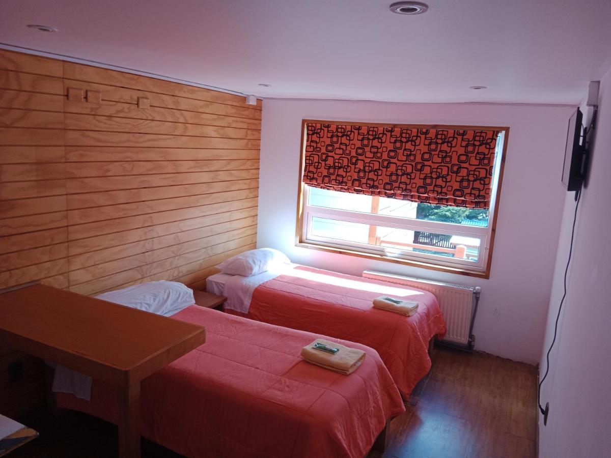 Almer Hostal プンタアレナス エクステリア 写真