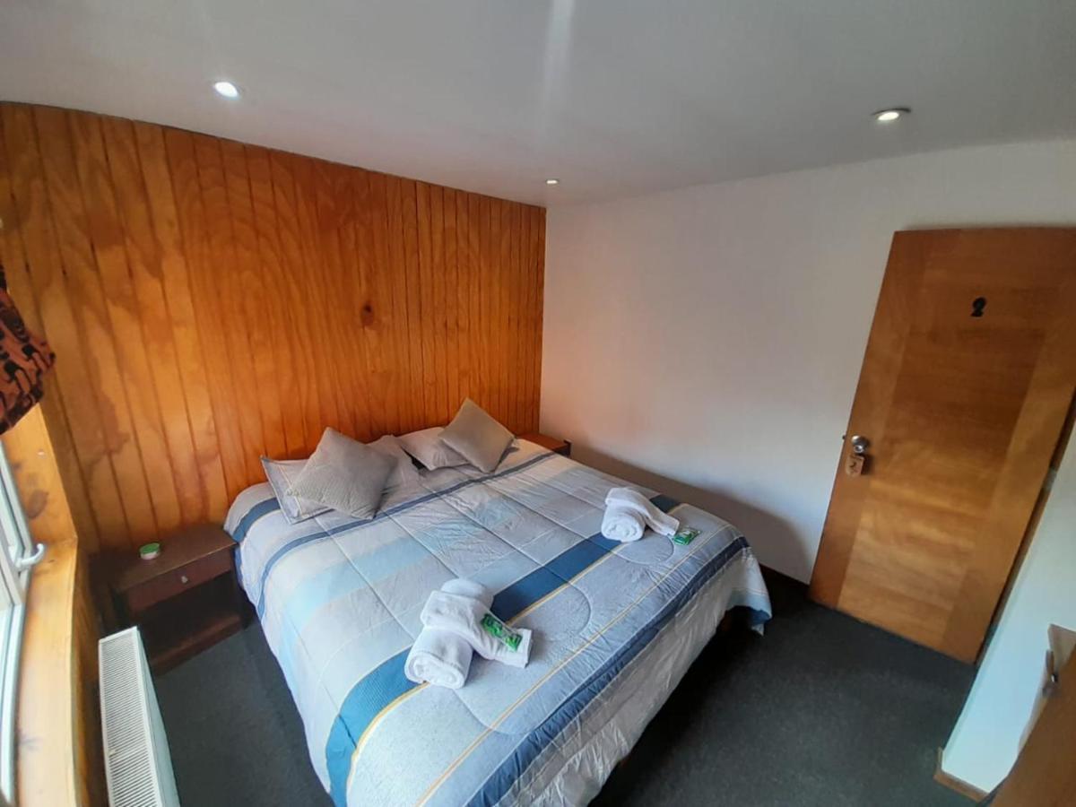 Almer Hostal プンタアレナス エクステリア 写真